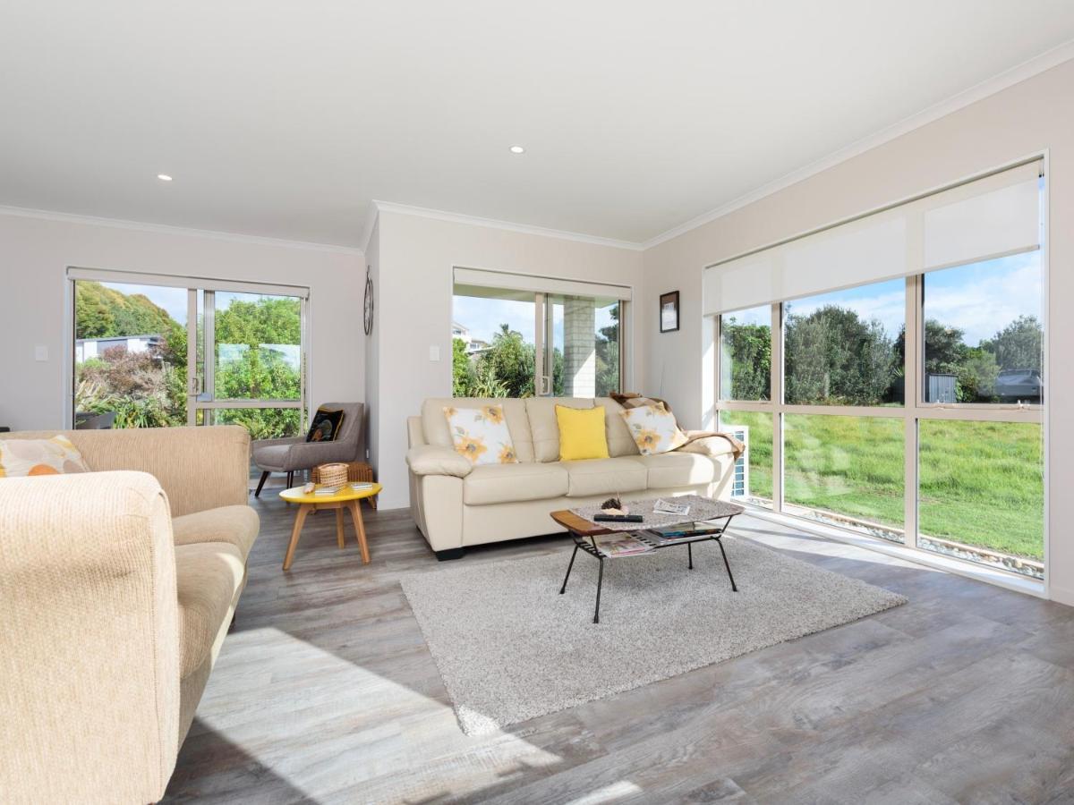 Modern Beach Break - Waihi Beach Holiday Home Exterior photo
